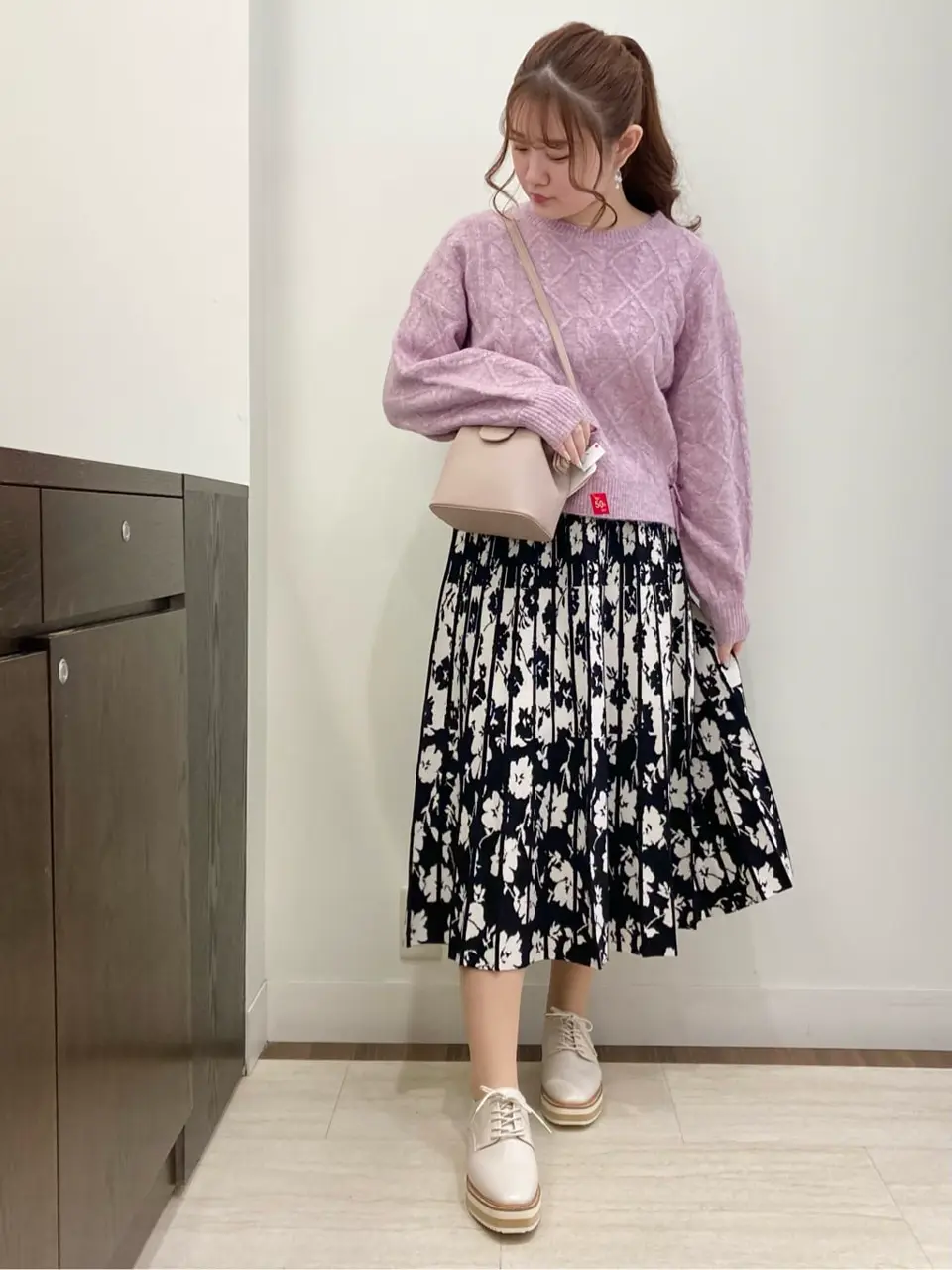 Feroux スタッフ コーディネート画像