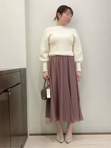 Feroux スタッフ コーディネート画像