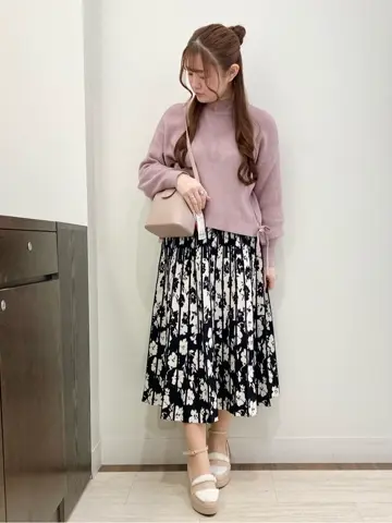 Feroux スタッフ コーディネート画像