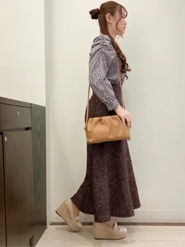 Feroux スタッフ コーディネート画像