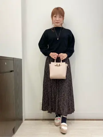 Feroux スタッフ コーディネート画像