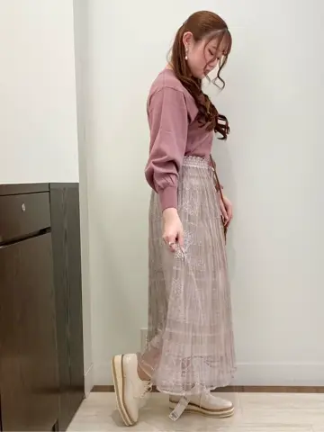 Feroux スタッフ コーディネート画像