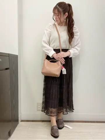 Feroux スタッフ コーディネート画像