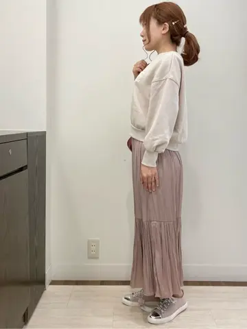 Feroux スタッフ コーディネート画像