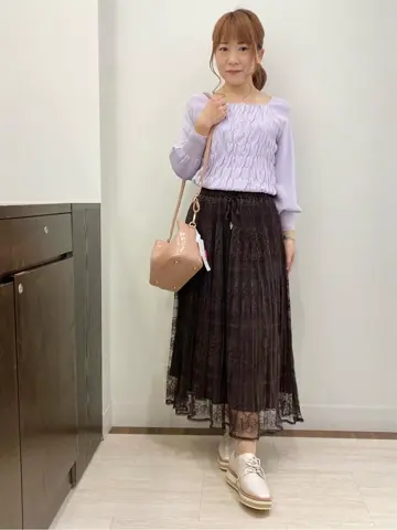 Feroux スタッフ コーディネート画像