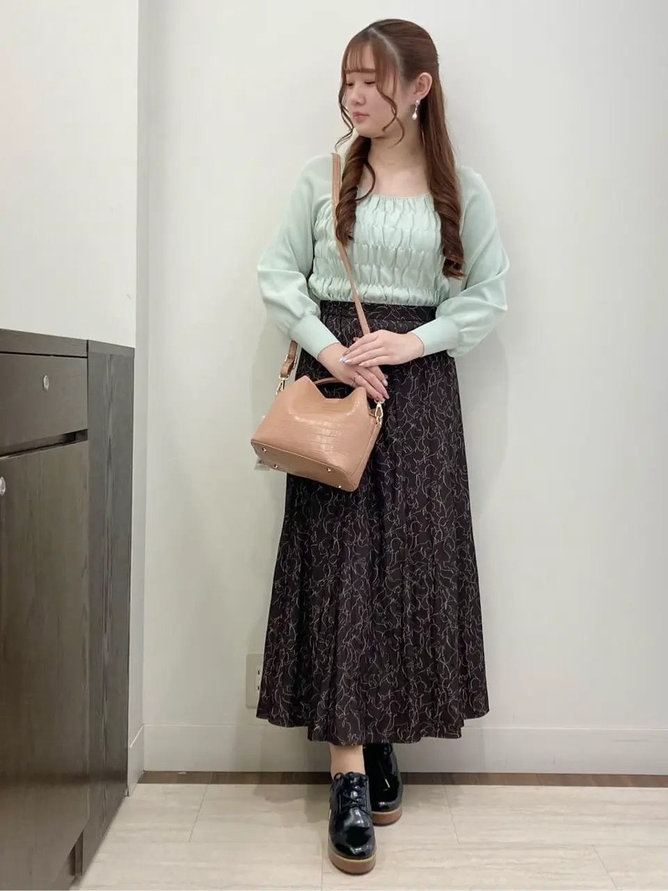 Feroux スタッフ コーディネート画像