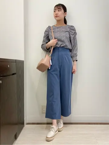 Feroux スタッフ コーディネート画像