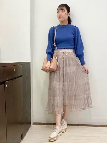 Feroux スタッフ コーディネート画像