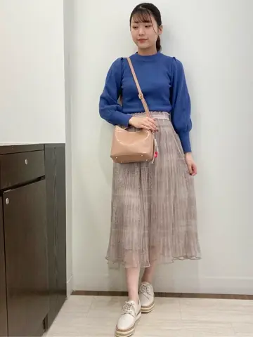 Feroux スタッフ コーディネート画像