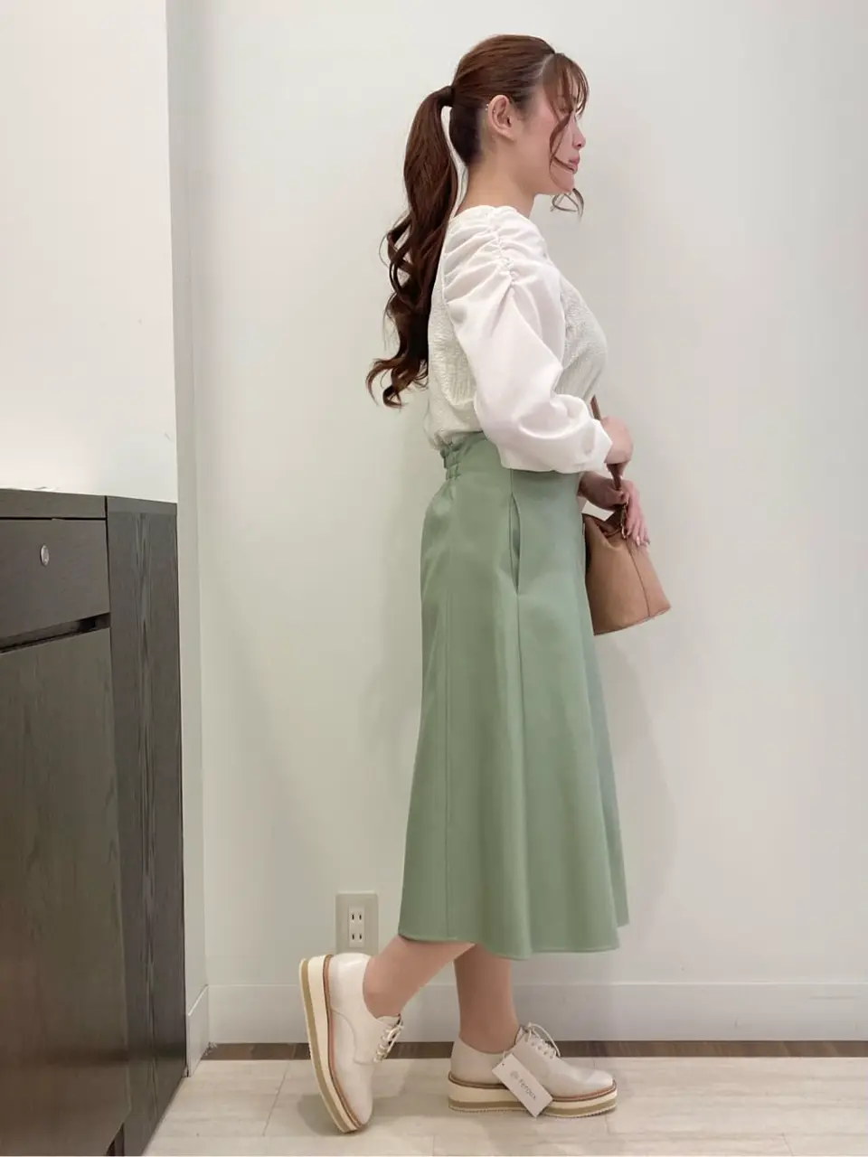 Feroux スタッフ コーディネート画像