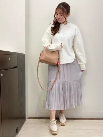 Feroux スタッフ コーディネート画像