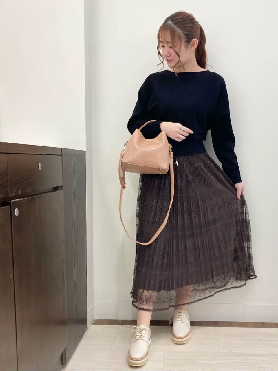 Feroux スタッフ コーディネート画像