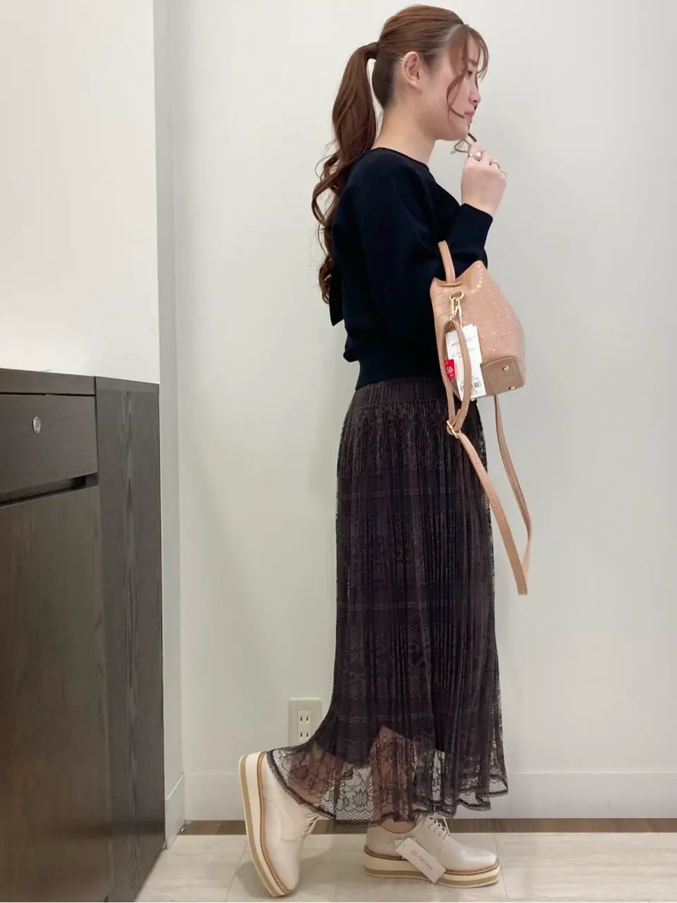 Feroux スタッフ コーディネート画像