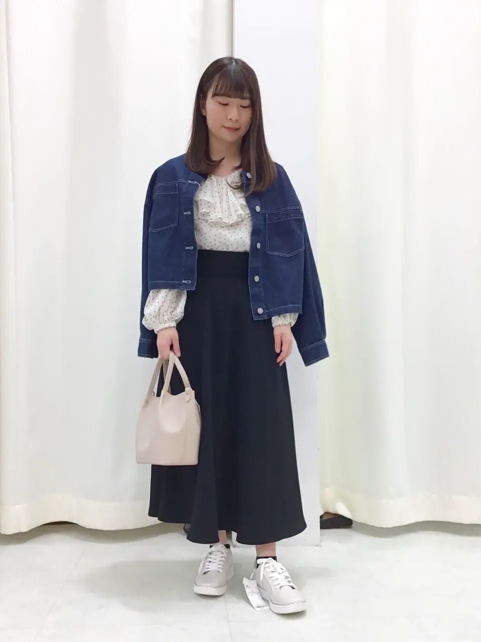 Feroux スタッフ コーディネート画像