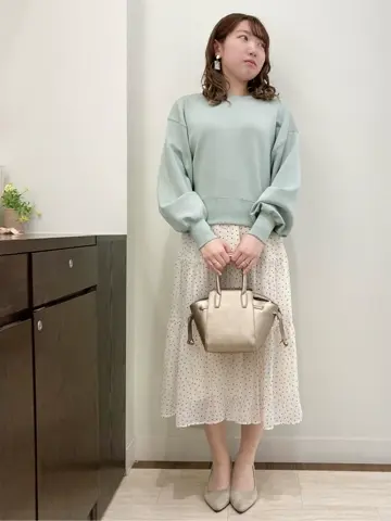 Feroux スタッフ コーディネート画像