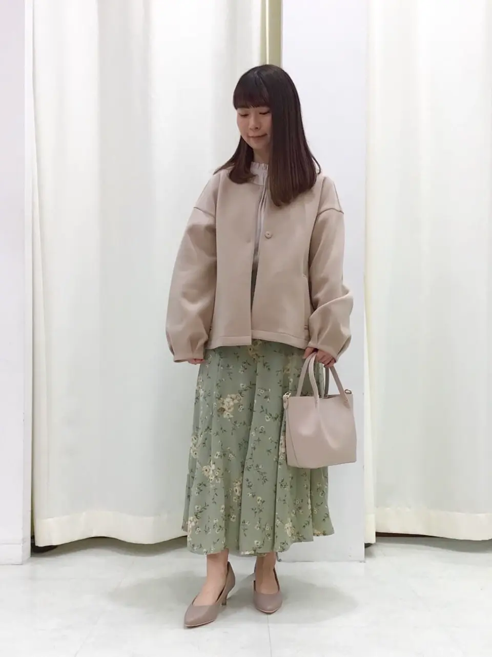  スタッフ コーディネート画像