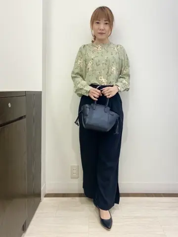 Feroux スタッフ コーディネート画像