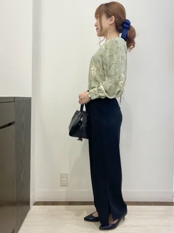 Feroux スタッフ コーディネート画像