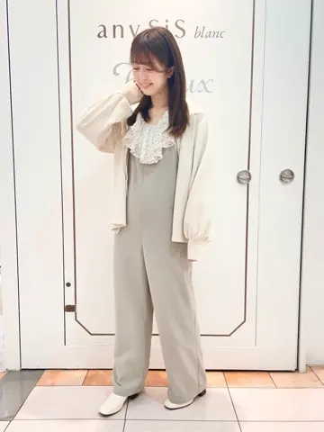 Feroux スタッフ コーディネート画像