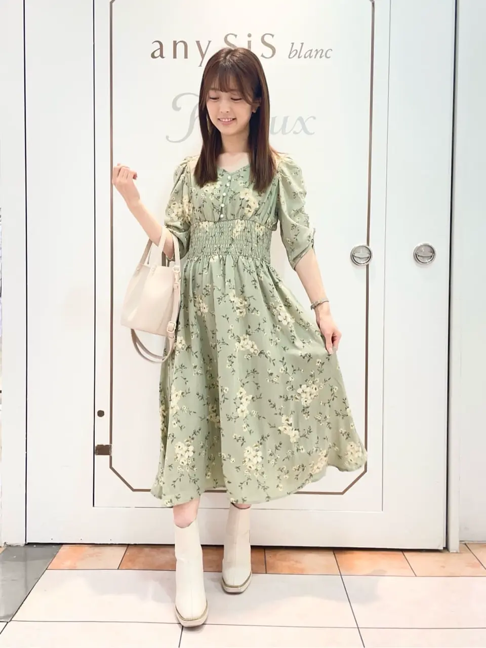 Feroux スタッフ コーディネート画像