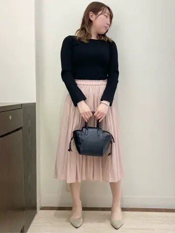 Feroux スタッフ コーディネート画像