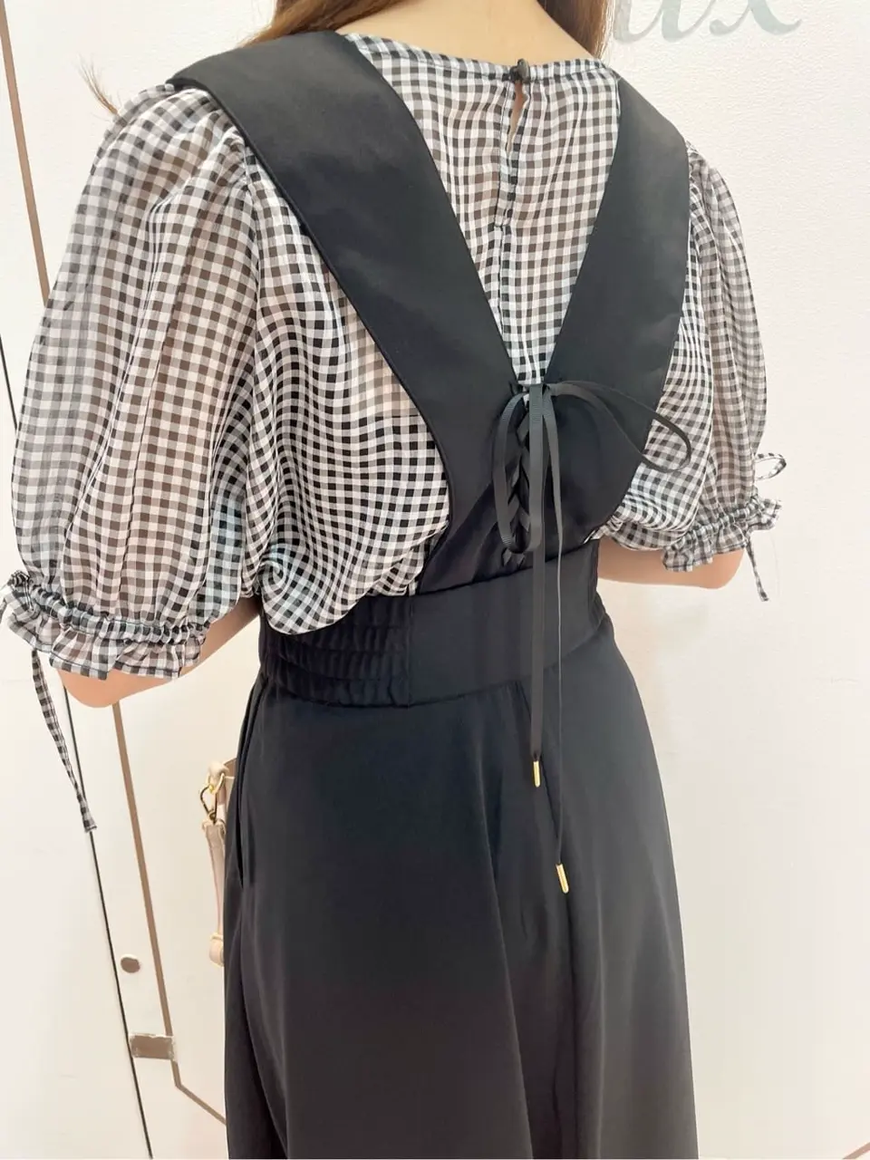 Feroux スタッフ コーディネート画像