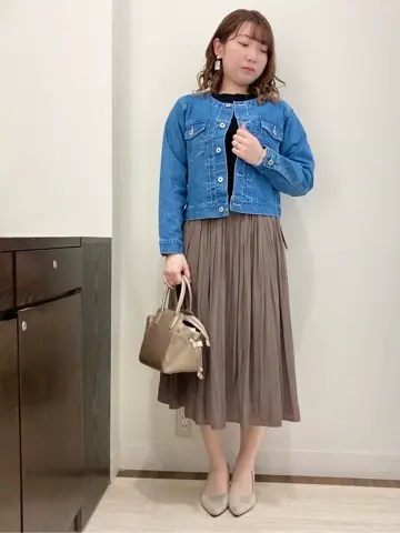 Feroux スタッフ コーディネート画像