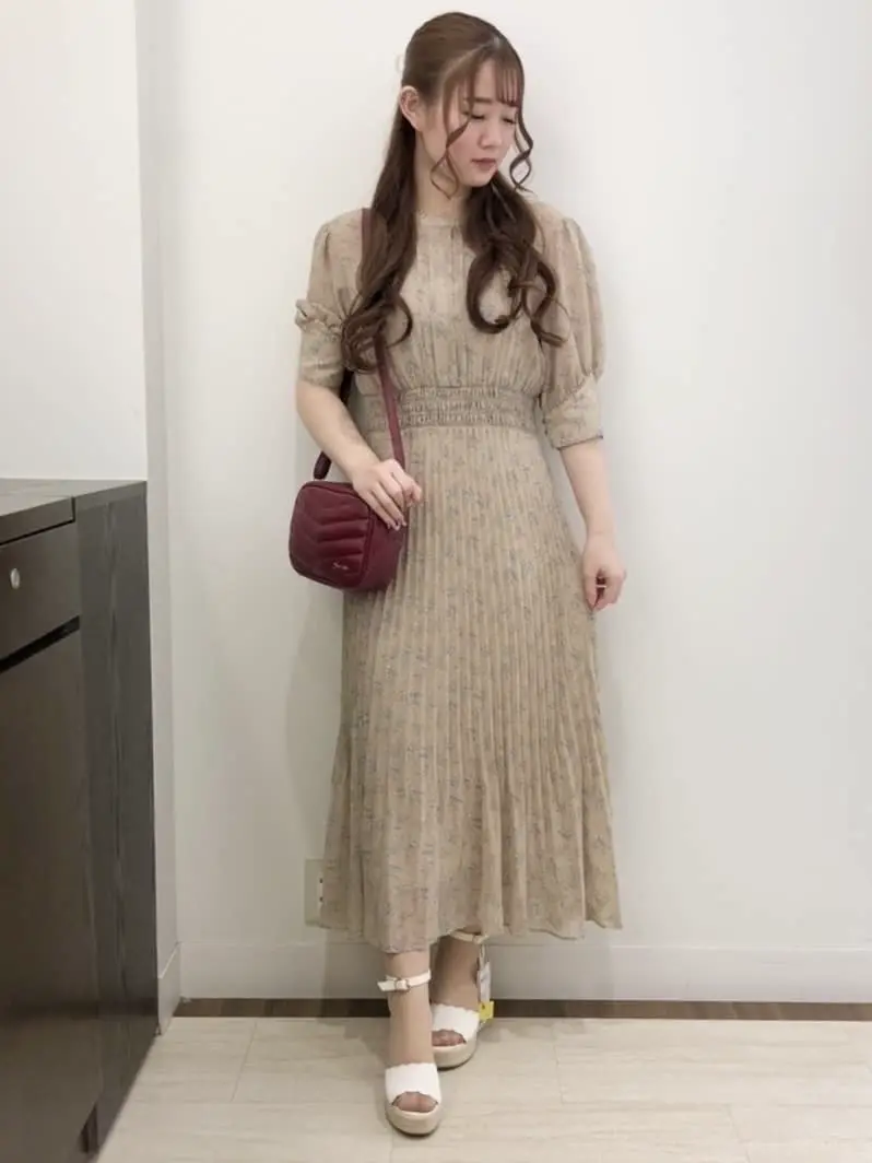 Feroux スタッフ コーディネート画像