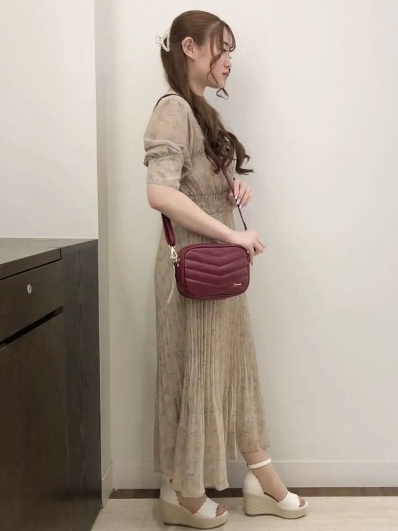 Feroux スタッフ コーディネート画像