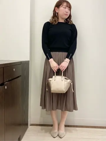 Feroux スタッフ コーディネート画像