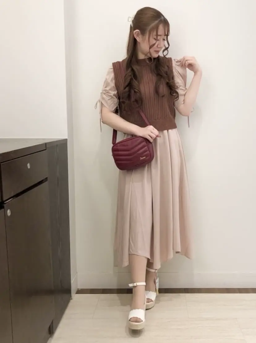 Feroux スタッフ コーディネート画像