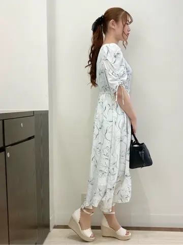 Feroux スタッフ コーディネート画像