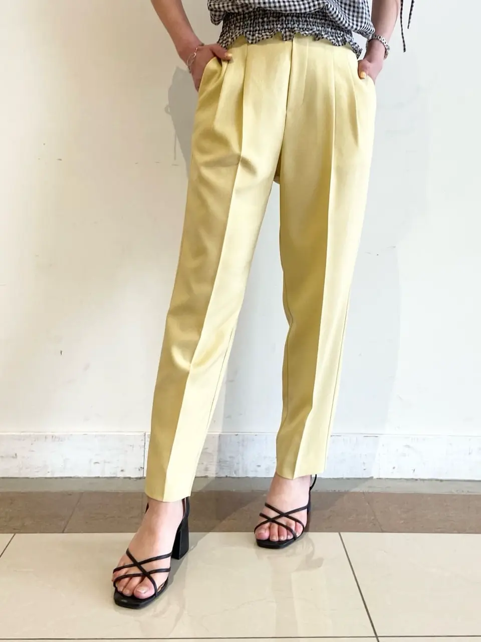 Feroux スタッフ コーディネート画像