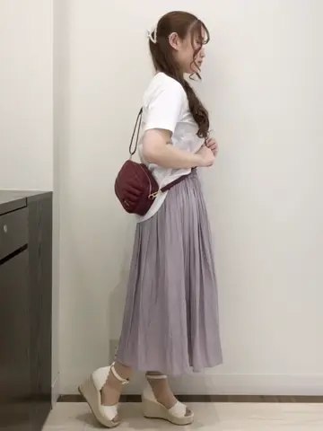 Feroux スタッフ コーディネート画像