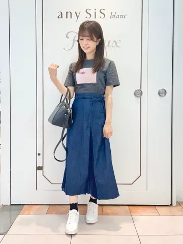 Feroux スタッフ コーディネート画像