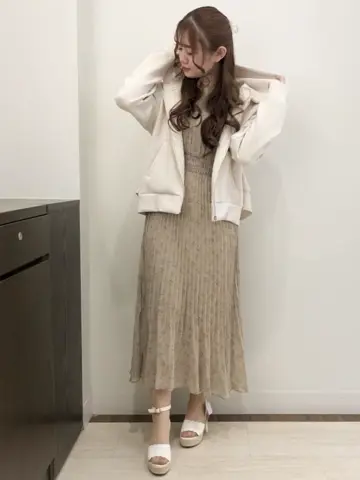 Feroux スタッフ コーディネート画像