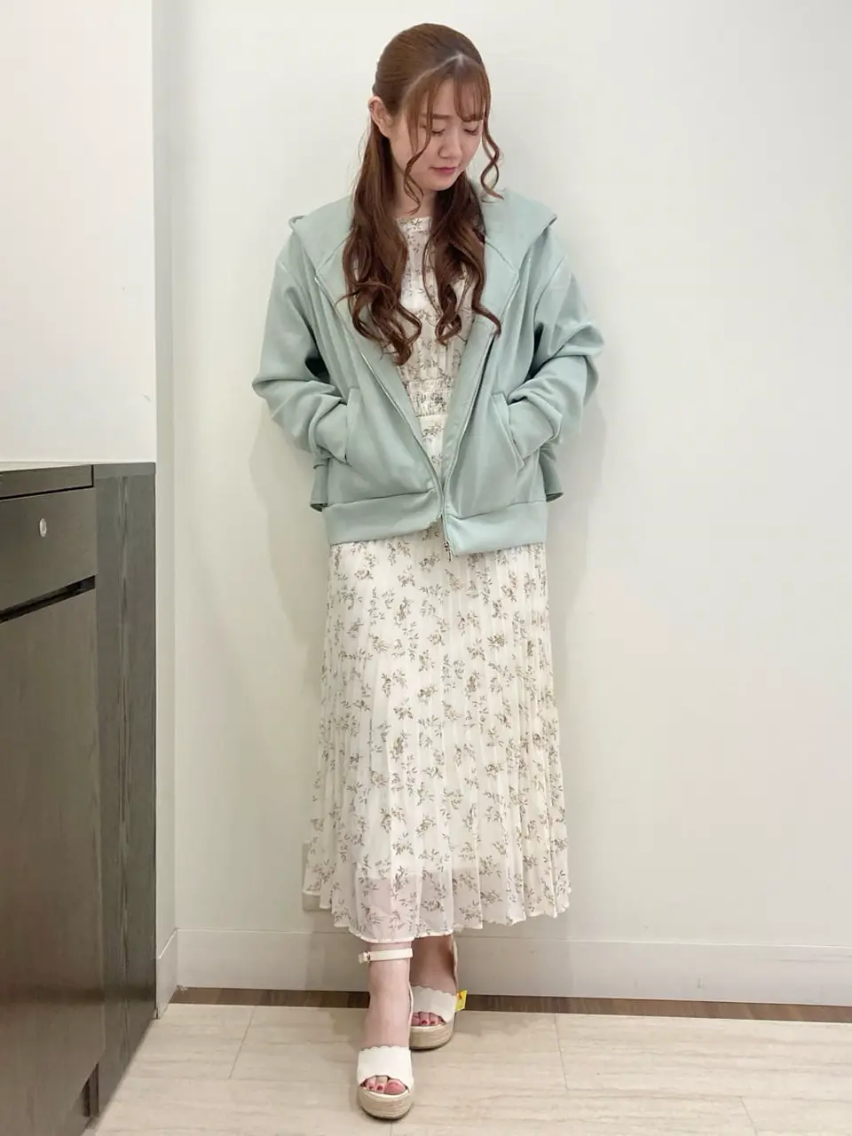 Feroux スタッフ コーディネート画像