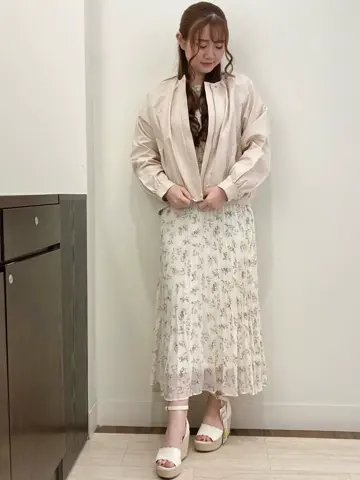 Feroux スタッフ コーディネート画像