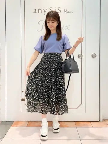 Feroux スタッフ コーディネート画像