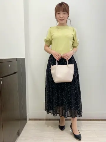 Feroux スタッフ コーディネート画像