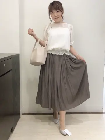 Feroux スタッフ コーディネート画像