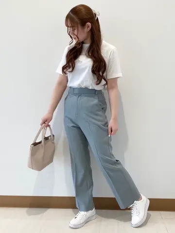 Feroux スタッフ コーディネート画像