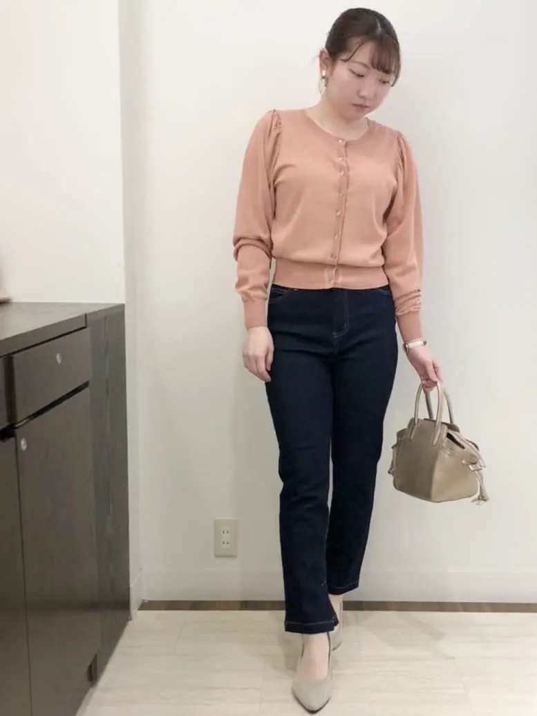 Feroux スタッフ コーディネート画像