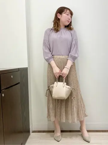 Feroux スタッフ コーディネート画像