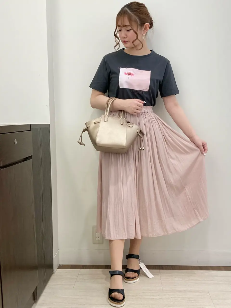 Feroux スタッフ コーディネート画像