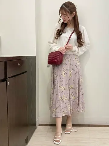 Feroux スタッフ コーディネート画像