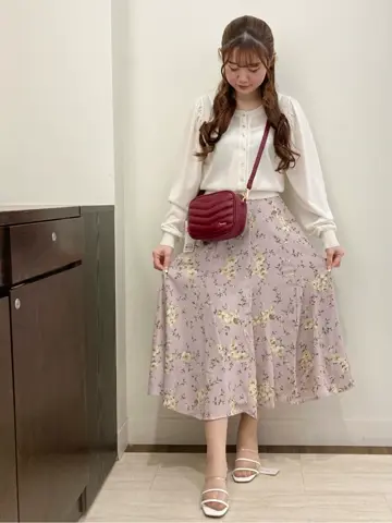 Feroux スタッフ コーディネート画像