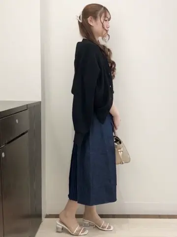 Feroux スタッフ コーディネート画像