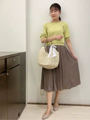 Feroux スタッフ コーディネート画像