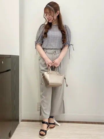 Feroux スタッフ コーディネート画像